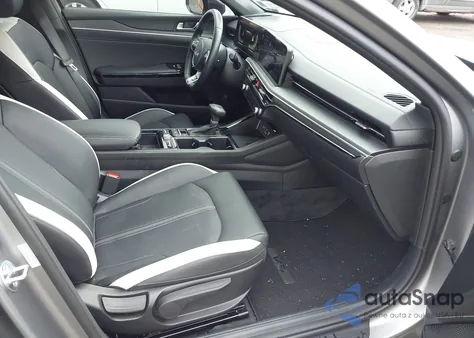 2025 Kia K5 Gt-Line из США, поврежденный, VIN KNAG64J78S5373001